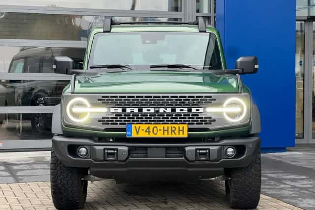 Ford Bronco (2024) thumbnail 4