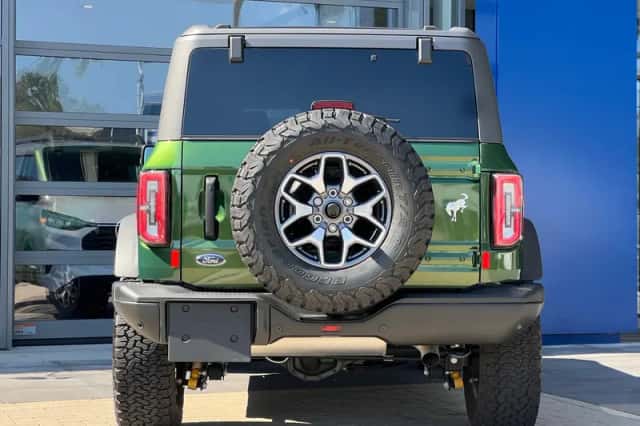 Ford Bronco (2024) thumbnail 7