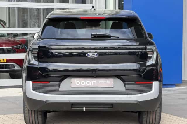 Ford Explorer (2025) thumbnail 5