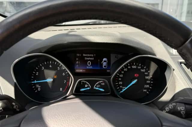 Ford Kuga (2018) thumbnail 21