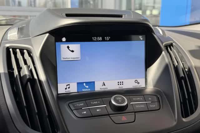 Ford Kuga (2018) thumbnail 27