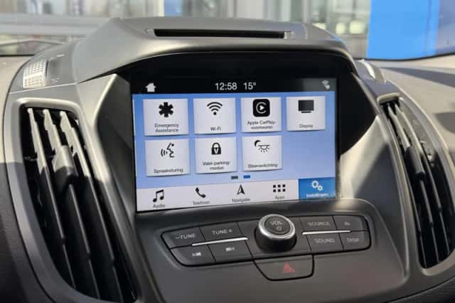 Ford Kuga (2018) thumbnail 28