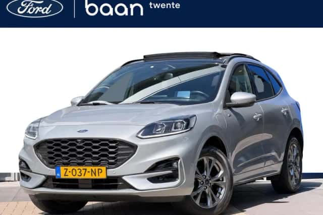 Ford Kuga (2022) thumbnail 1