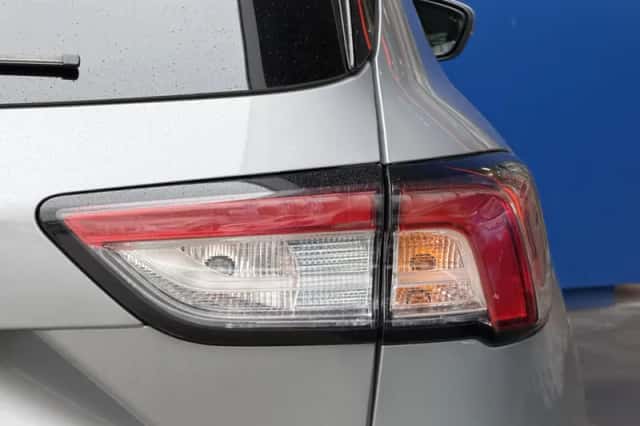 Ford Kuga (2022) thumbnail 14