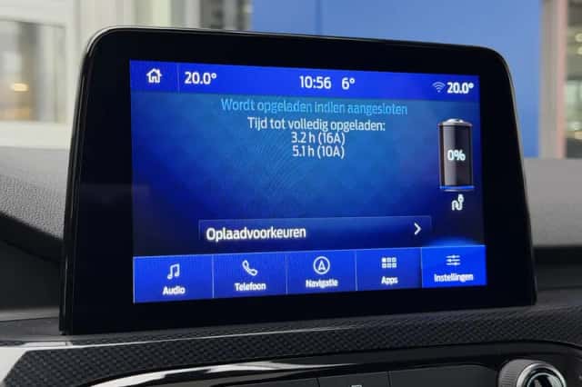 Ford Kuga (2022) thumbnail 40