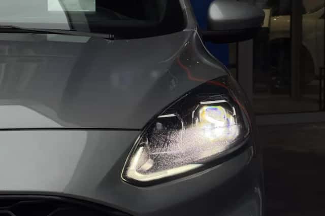 Ford Kuga (2022) thumbnail 6