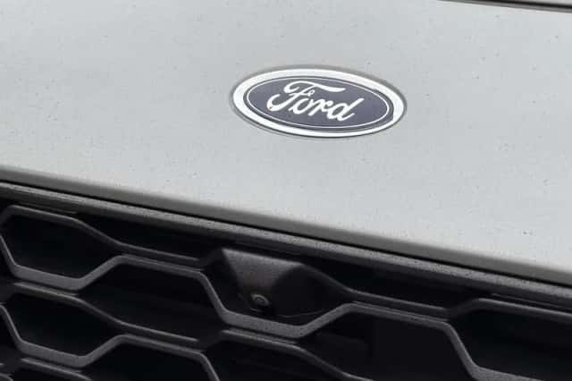 Ford Kuga (2022) thumbnail 6