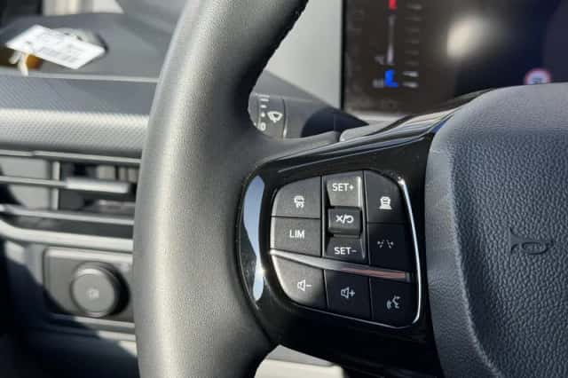Ford Transit Custom (2024) thumbnail 21