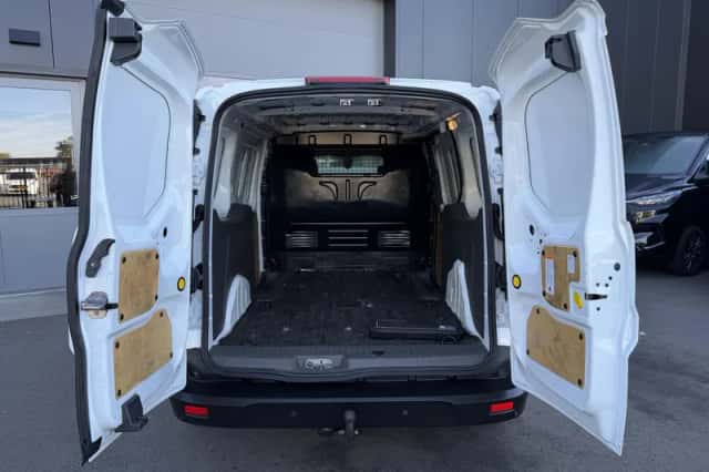 Ford Transit Connect (2023) thumbnail 13