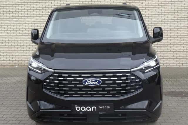 Ford Tourneo Custom (2025) thumbnail 2