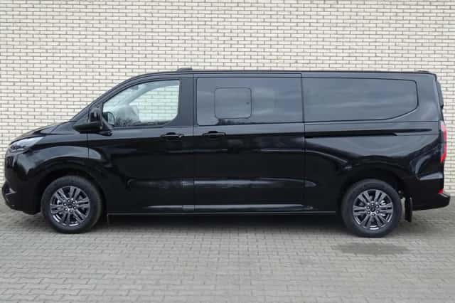 Ford Tourneo Custom (2025) thumbnail 5