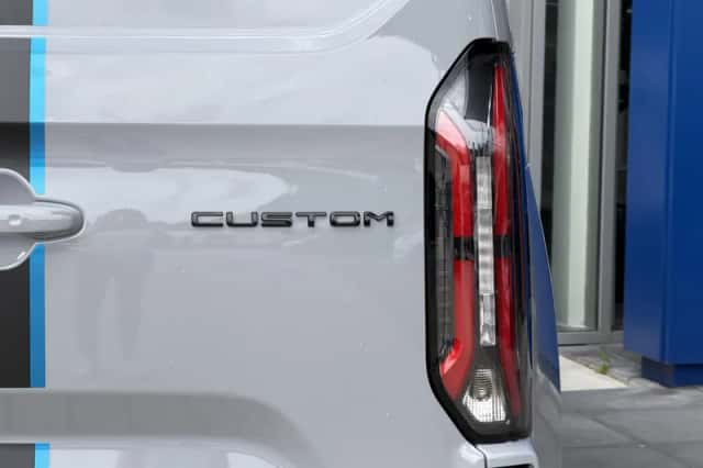 Ford Transit Custom (2026) thumbnail 12