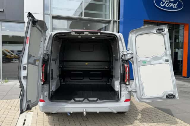 Ford Transit Custom (2026) thumbnail 15