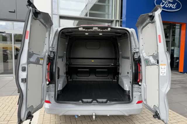 Ford Transit Custom (2026) thumbnail 17