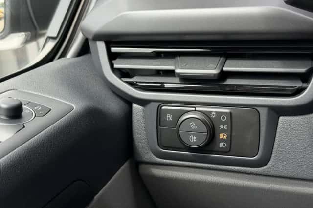 Ford Transit Custom (2026) thumbnail 27