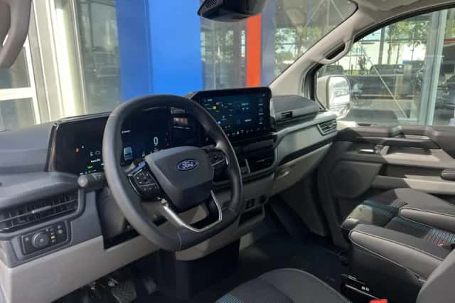 Ford Transit Custom (2026) thumbnail 11