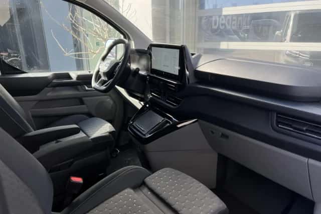 Ford Transit Custom (2024) thumbnail 20