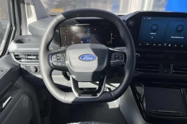 Ford Transit Custom (2024) thumbnail 22