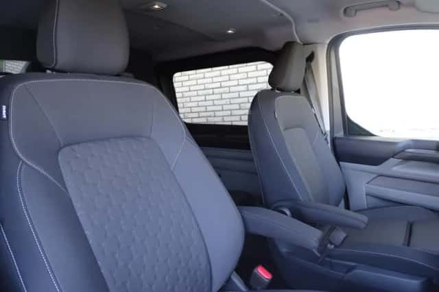 Ford Transit Custom (2024) thumbnail 43