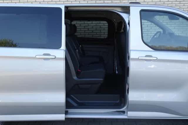 Ford Transit Custom (2024) thumbnail 6