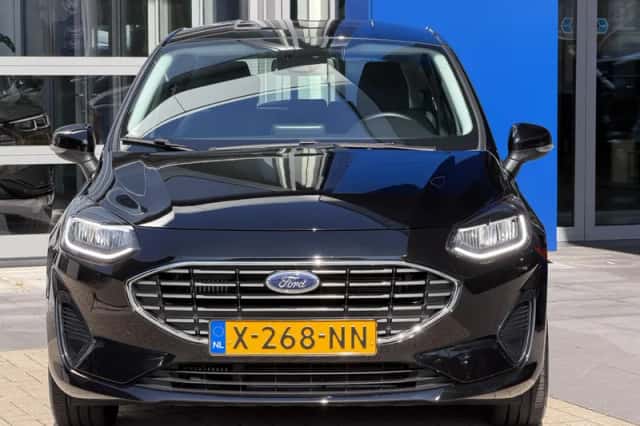 Ford Fiesta (2023) thumbnail 4