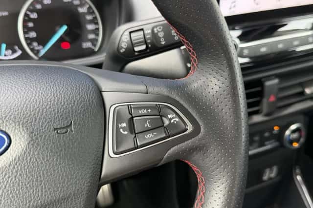 Ford EcoSport (2018) thumbnail 18