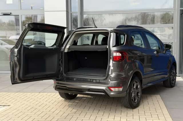 Ford EcoSport (2018) thumbnail 3