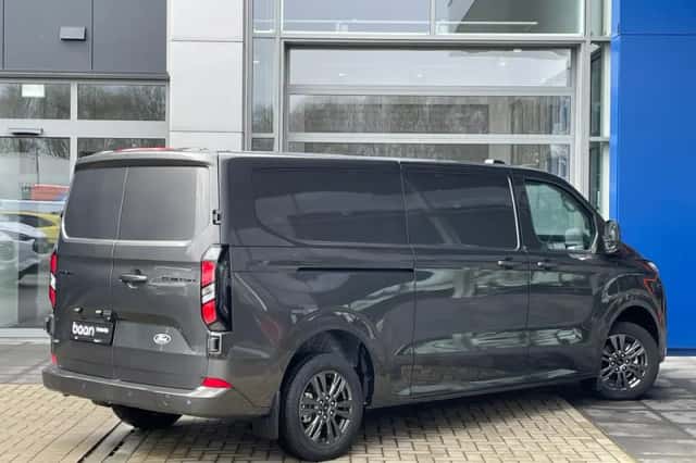 Ford Transit Custom (2026) thumbnail 2
