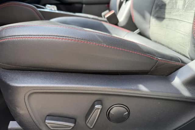 Ford Kuga (2022) thumbnail 17