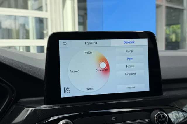 Ford Kuga (2022) thumbnail 40