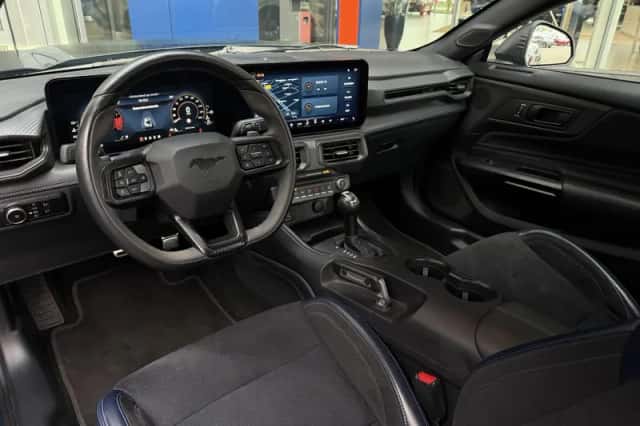Ford Mustang (2024) thumbnail 16