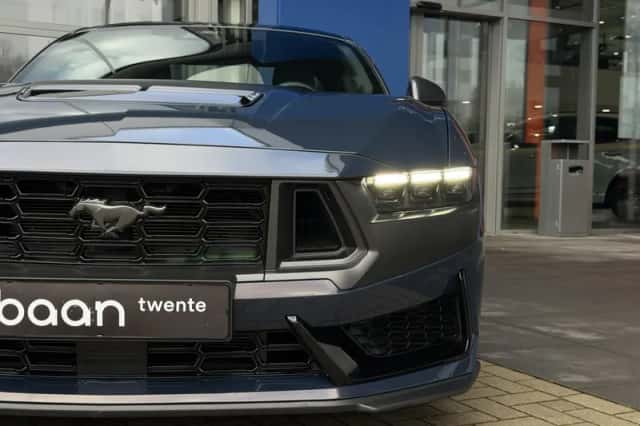 Ford Mustang (2024) thumbnail 6