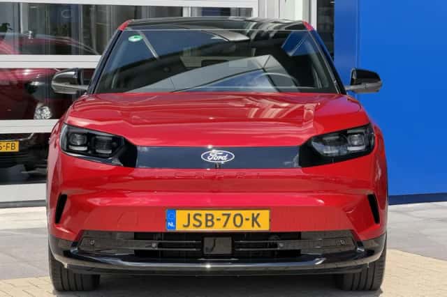 Ford Capri (2026) thumbnail 4