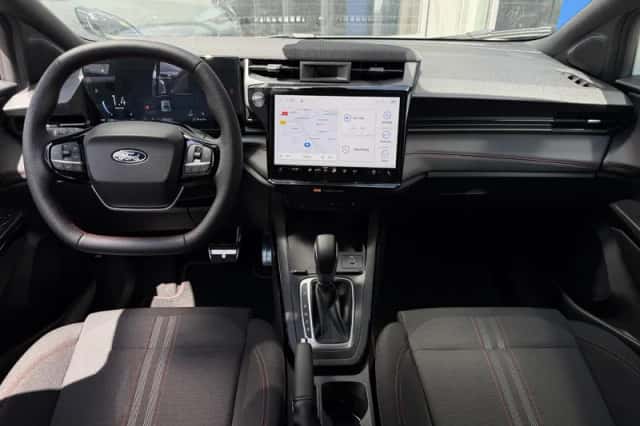 Ford Puma (2026) thumbnail 2