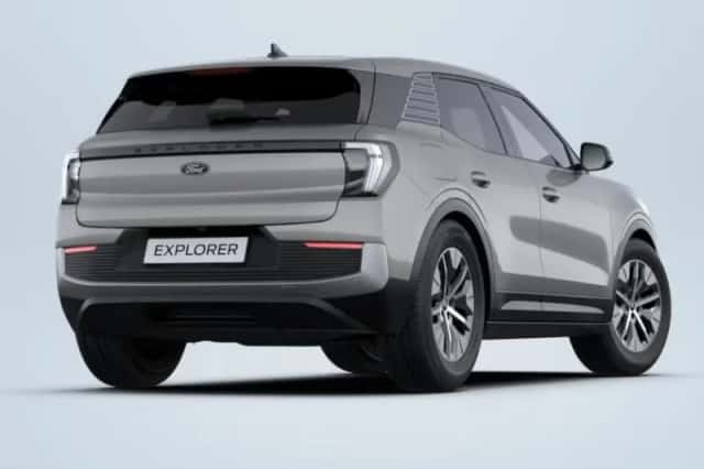 Ford Explorer (2026) thumbnail 2