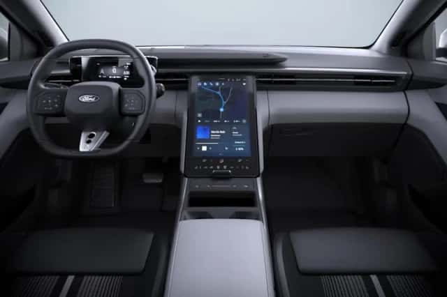 Ford Capri (2026) thumbnail 3