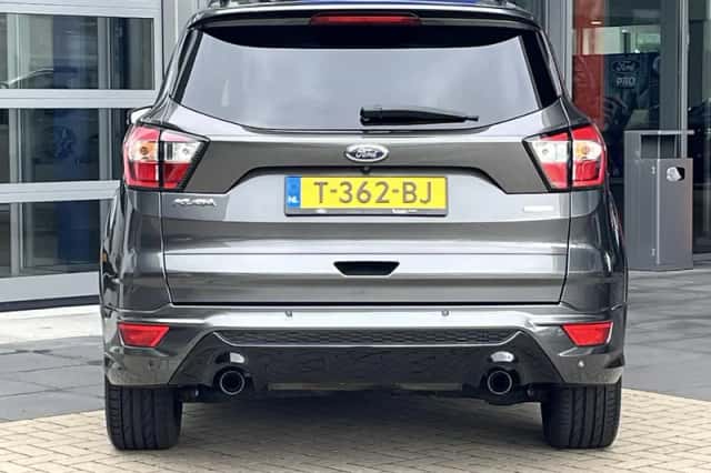 Ford Kuga (2018) thumbnail 6