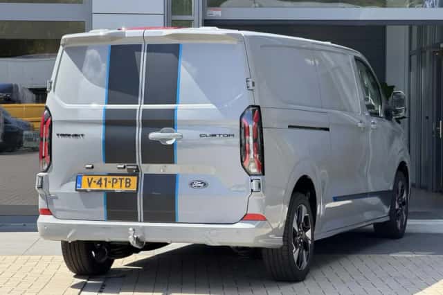 Ford Transit Custom (2026) thumbnail 3