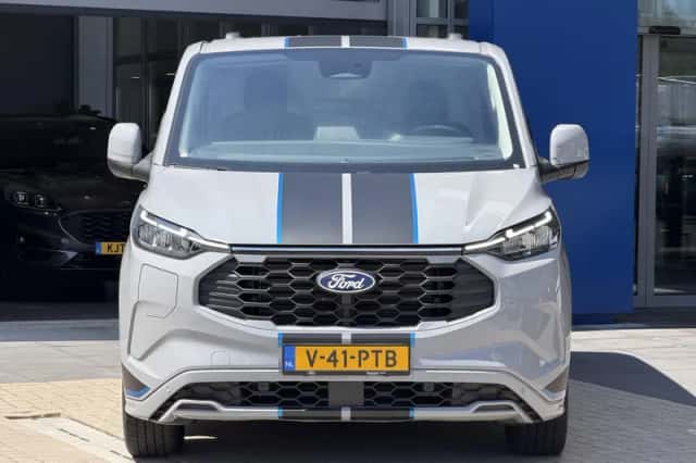 Ford Transit Custom (2026) thumbnail 4