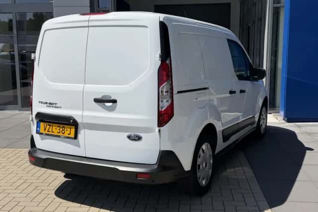 Ford Transit Connect (2023) thumbnail 3