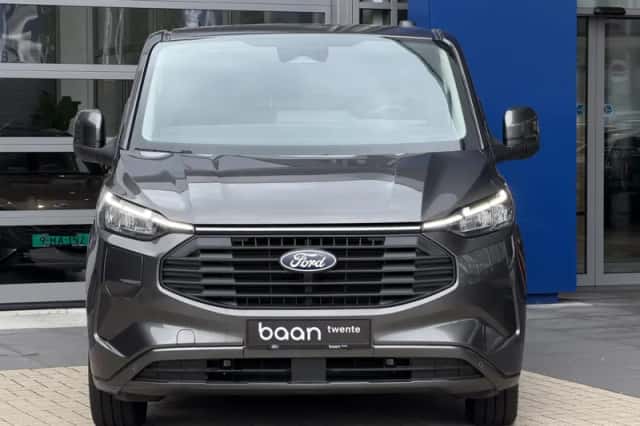 Ford Transit Custom (2026) thumbnail 4