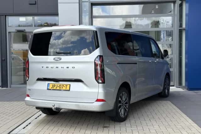 Ford Transit Custom (2025) thumbnail 4