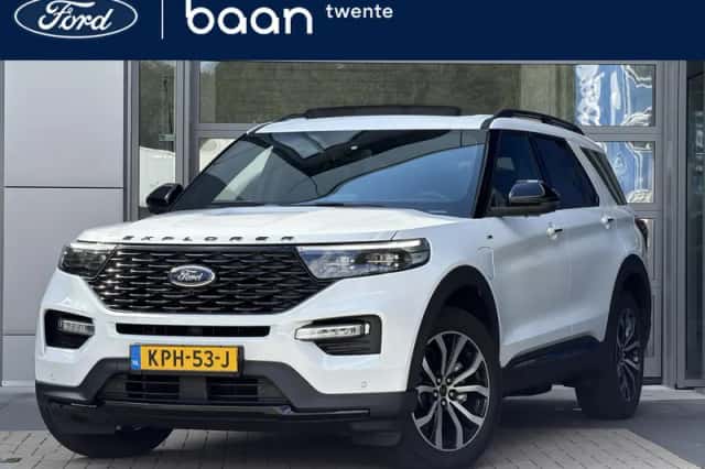 Ford Explorer (2023) thumbnail 1