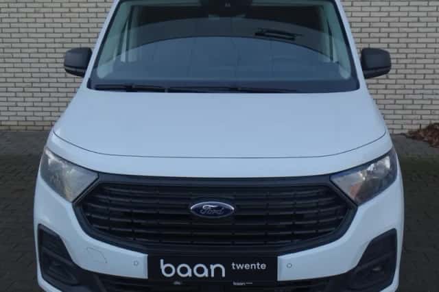 Ford Transit Connect (2024) thumbnail 5