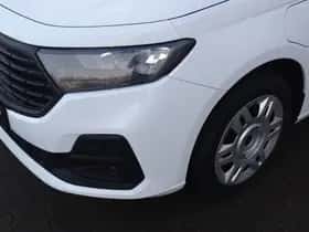 Ford Transit Connect (2024) thumbnail 6