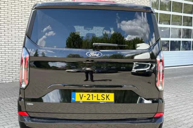 Ford Transit Custom (2025) thumbnail 4