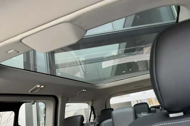 Ford Tourneo Custom (2025) thumbnail 3