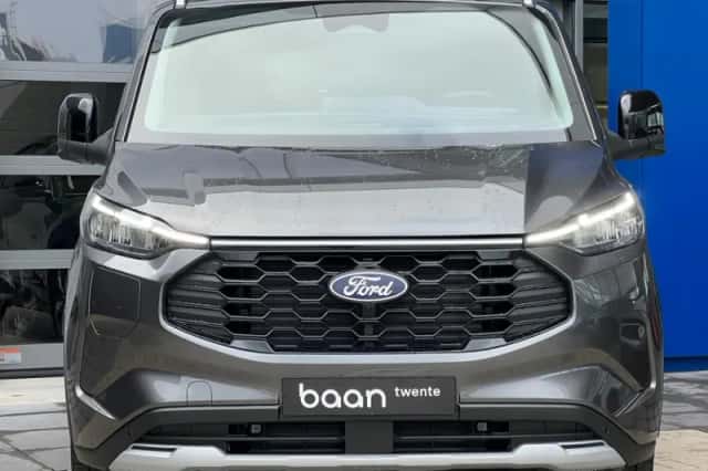 Ford Tourneo Custom (2025) thumbnail 5