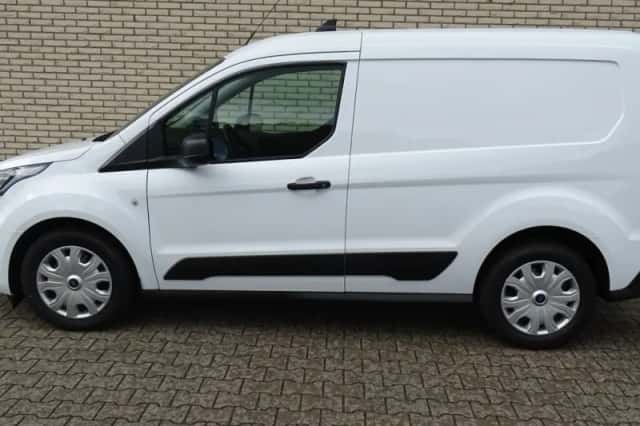 Ford Transit Connect (2022) thumbnail 3
