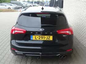 Ford Focus (2020) thumbnail 6